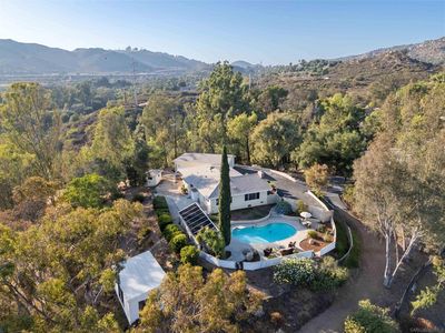 25311 Jesmond Dene Rd, Escondido, CA, 92026