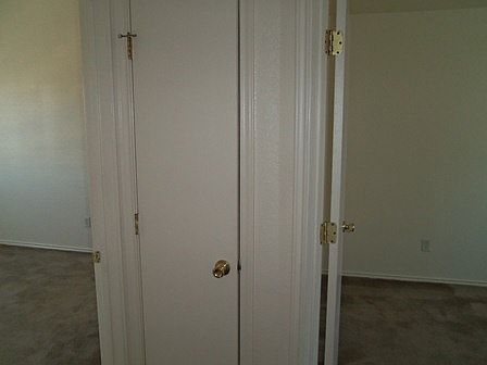 4th image of 4204 Gus Dr APT C