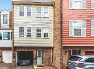 1902 Curtis Ct SE, Washington, DC