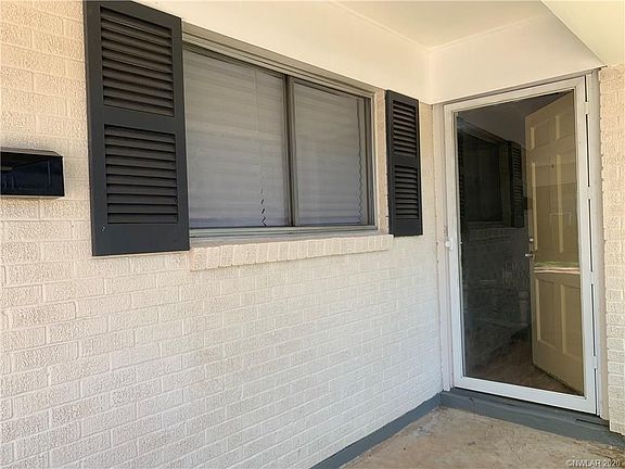 5th image of 741 Woodmont Pl