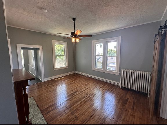 4th image of 2312 Kemper Ln APT 2