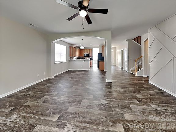 2nd image of 14415 Lyon Hill Ln