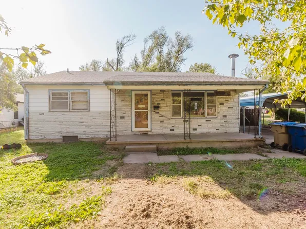 443 N Birch Ave, Valley Center, KS 67147