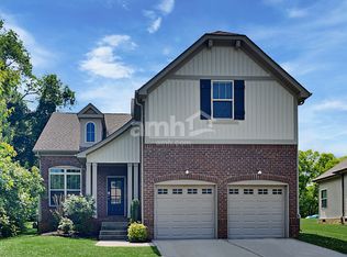 975 Legacy Park Rd, Mount Juliet, TN 37122