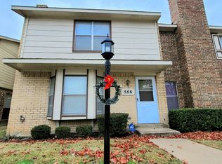 506 Pecan Acres Ct, Arlington, TX 76013
