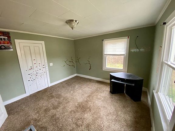 3rd image of 5956 Bradyville Rd