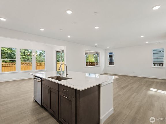 5th image of 20301 145th Street E #860