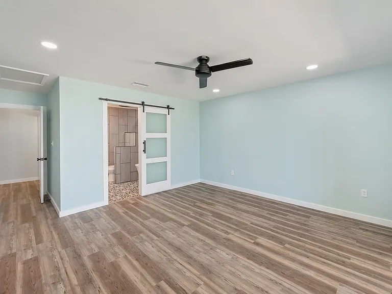 269 Shalimar Dr — Photo 22
