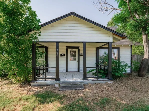 720 Main St, Sulphur Springs, TX 75482