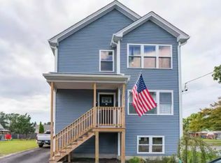15 Manhattan Street, Providence, RI 02904