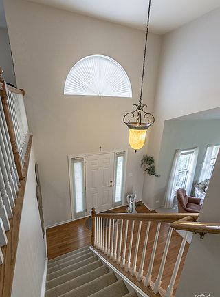 3rd image of 2645 E Barrington Dr