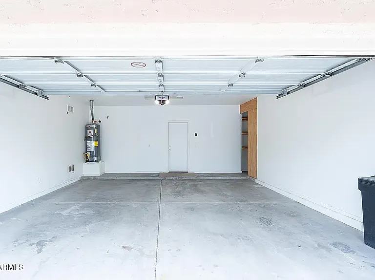 231 N Nash Way — Photo 7