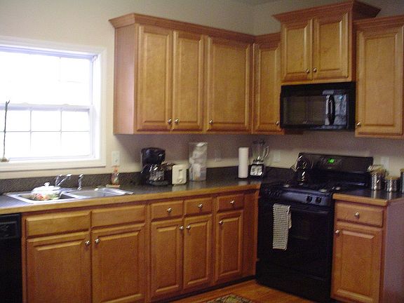 Beautiful Maple Cabinets