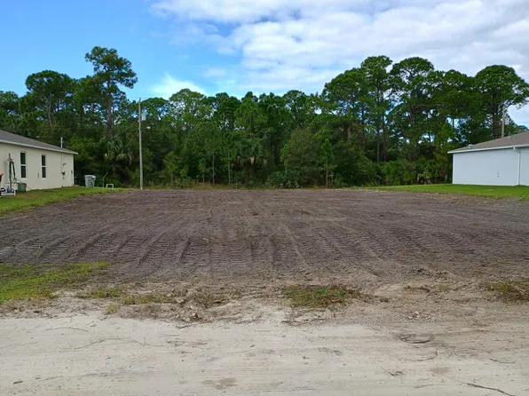 7825 96 Avenue, Vero Beach, FL 32967