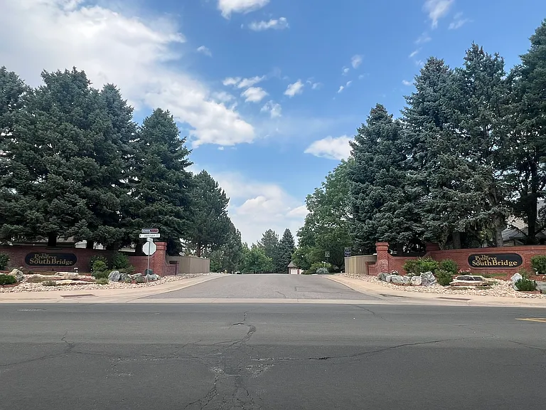 7710 S Hickory Pl — Photo 38