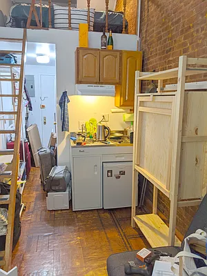 Rented by Corcoran | media 9