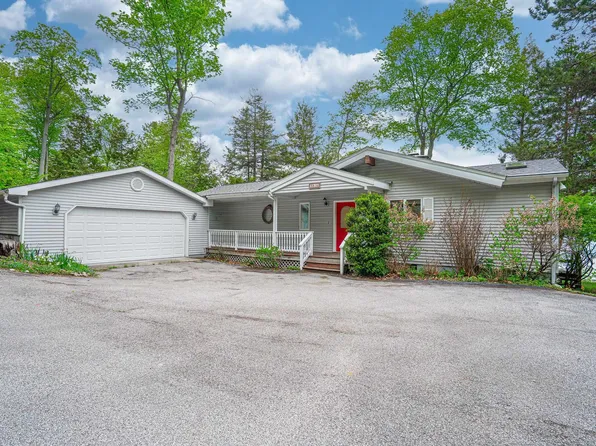 6514 Beechtree Rd, Glen Arbor, MI 49636