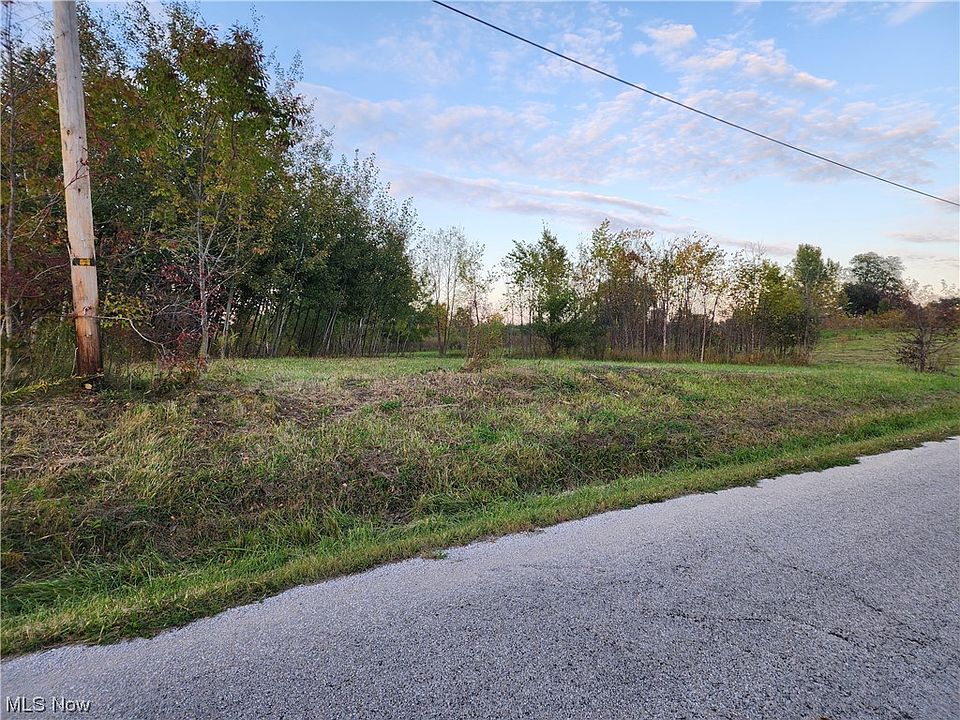 2nd image of Hart Rd