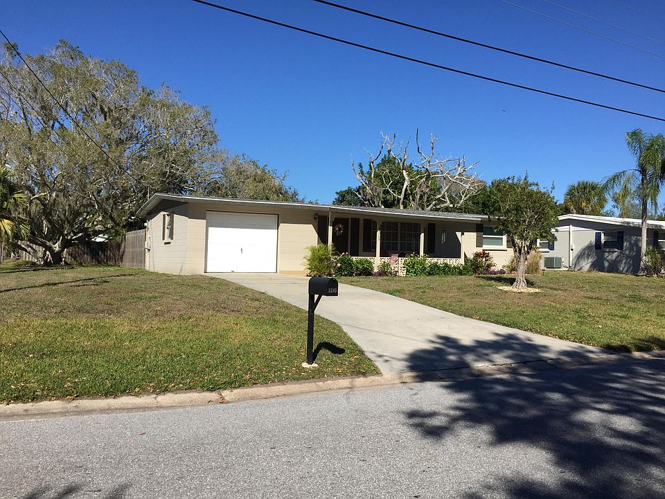 1st image of 3305 Mayflower St