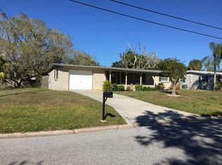 3305 Mayflower St, Sarasota, FL 34231