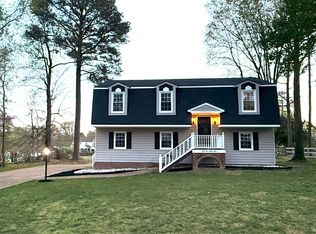 4531 Sourwood Ln, North Chesterfield, VA 23237