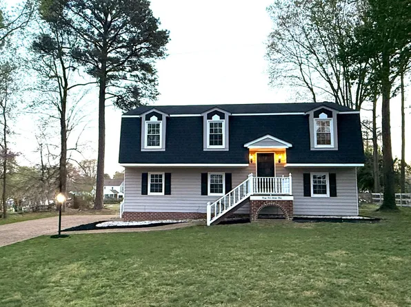 4531 Sourwood Ln, North Chesterfield, VA 23237