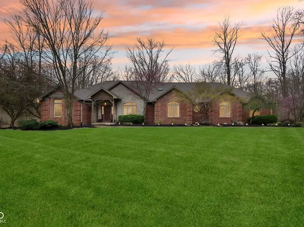 5634 E Normandie Ct, Bloomington, IN 47401