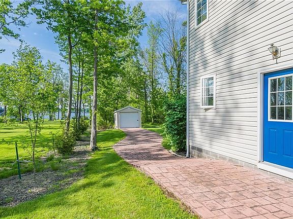 5th image of 175 Long Pond Rd