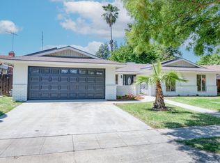 375 N Homsy Ave, Fresno, CA