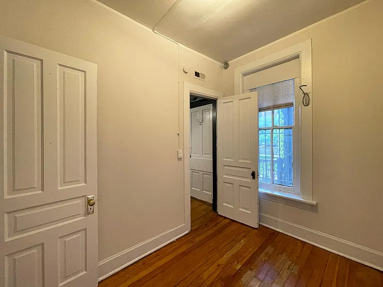 1434 N North Park Ave #2 — Photo 10