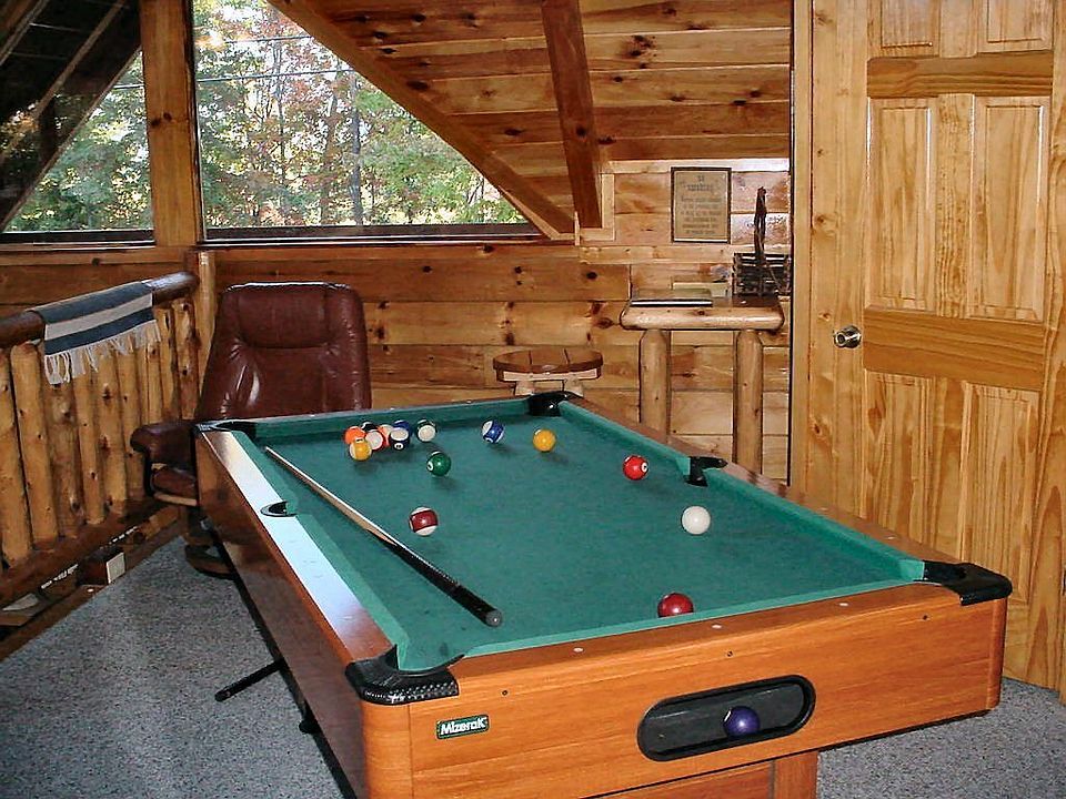 REC ROOM