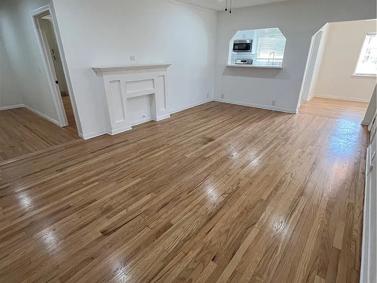 9441 Beverly St — Photo 33