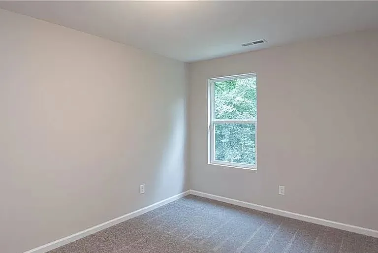 14010 Clayborn St — Photo 12