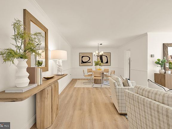 5th image of 5301 Westbard Cir APT 210