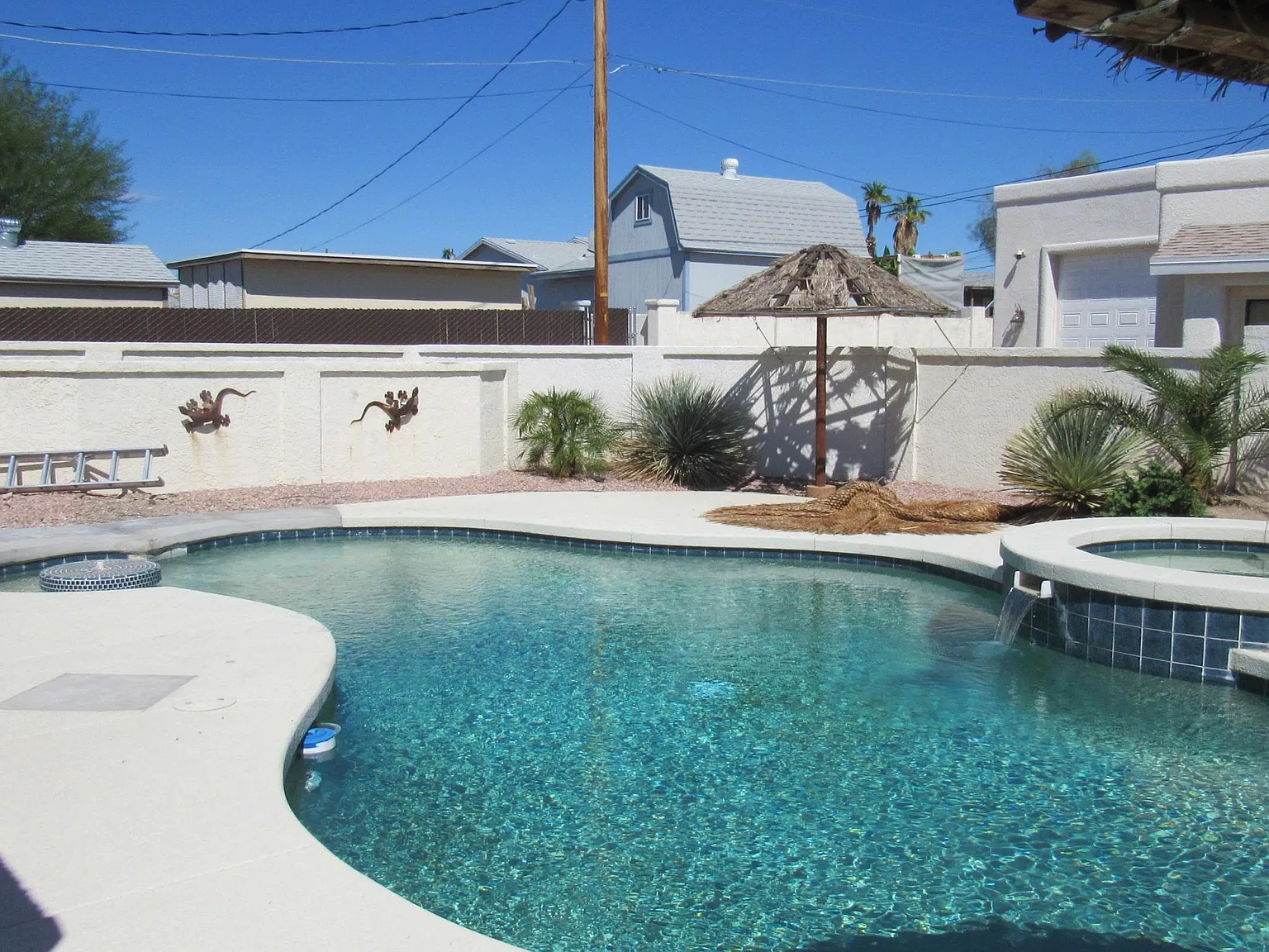 3 bed, 1500 sqft, $2,400 — Photo 3