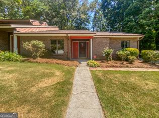 5525 Circlestone Ln, Stone Mountain, GA 30088