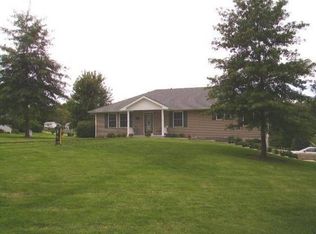 223 E Lois St, Lansing, KS 66043