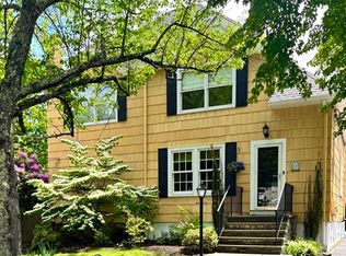 6 Freemont St, Lexington, MA 02421