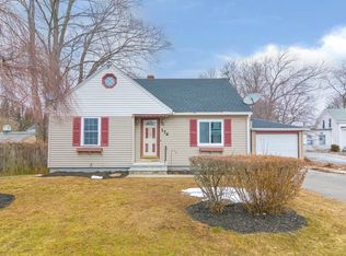 176 South St, Southbridge, MA 01550