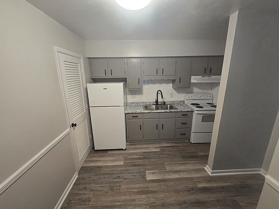 4th image of 2627 Westover Ave SW #12