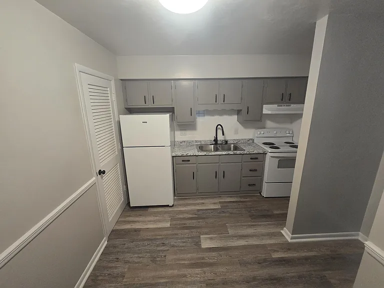 2627 Westover Ave SW #12 — Photo 4