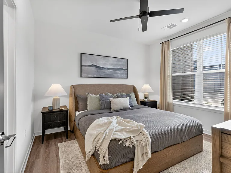 Switch Luxury Apartments — Photo 6