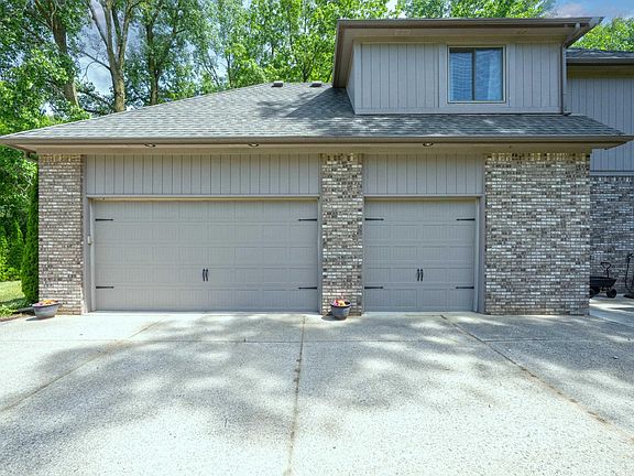 5th image of 9145 Folkert Rd