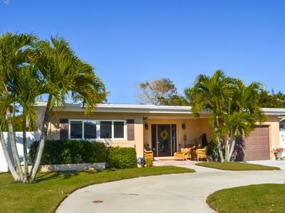16217 1st St E, Redington Beach, FL, 33708