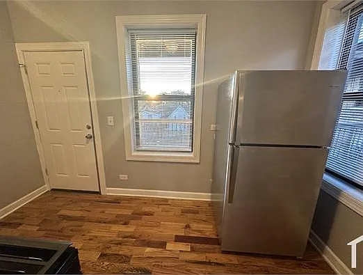 956 N Lavergne Ave — Photo 9