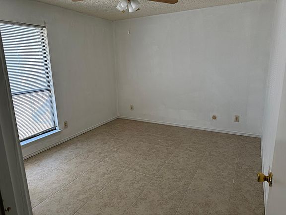 5th image of 5750 Phoenix Dr APT 12
