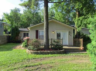 6615 Windiate Rd #48329, Waterford, MI 48329