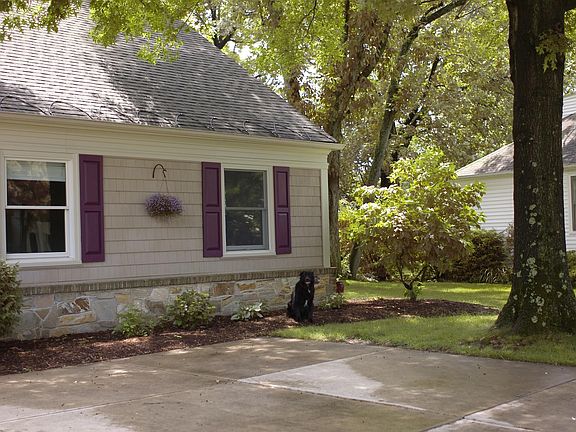 5th image of 20745 Germantown Dr