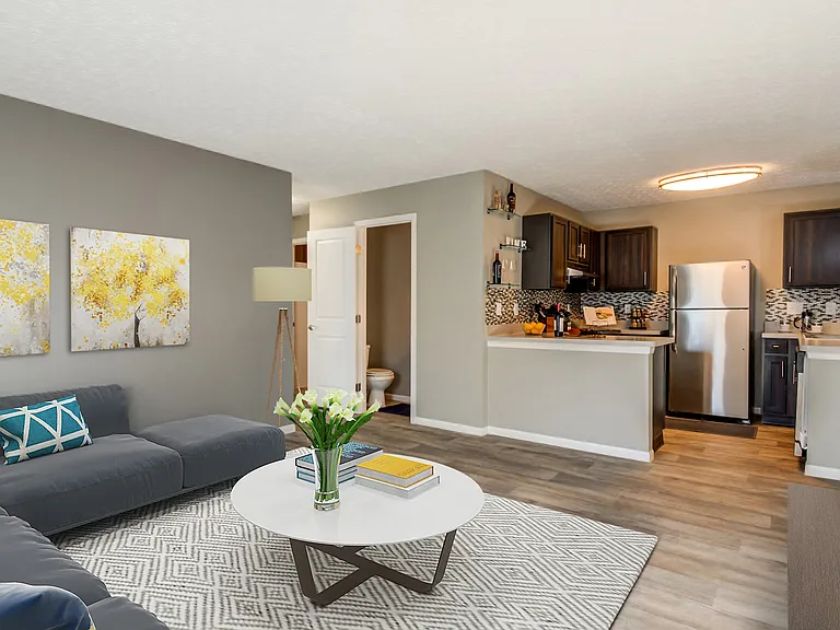 Estates At Brentwood Lake Living Room