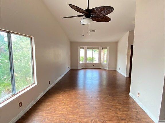 3rd image of 1533 Lucano Ln